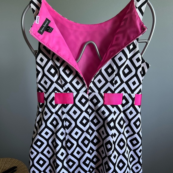 Dress. Jessica Howard. - Picture 3 of 4